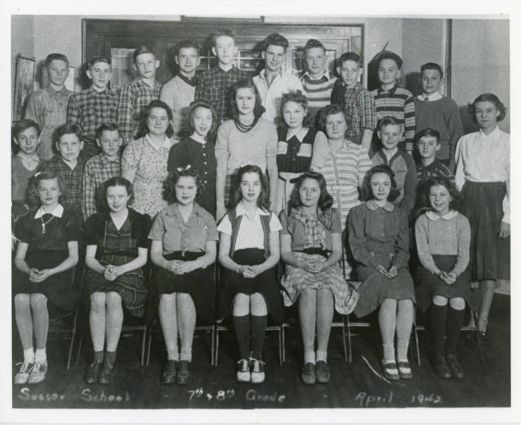 Black and white photo of a school classroom in Sussex from the 1950s